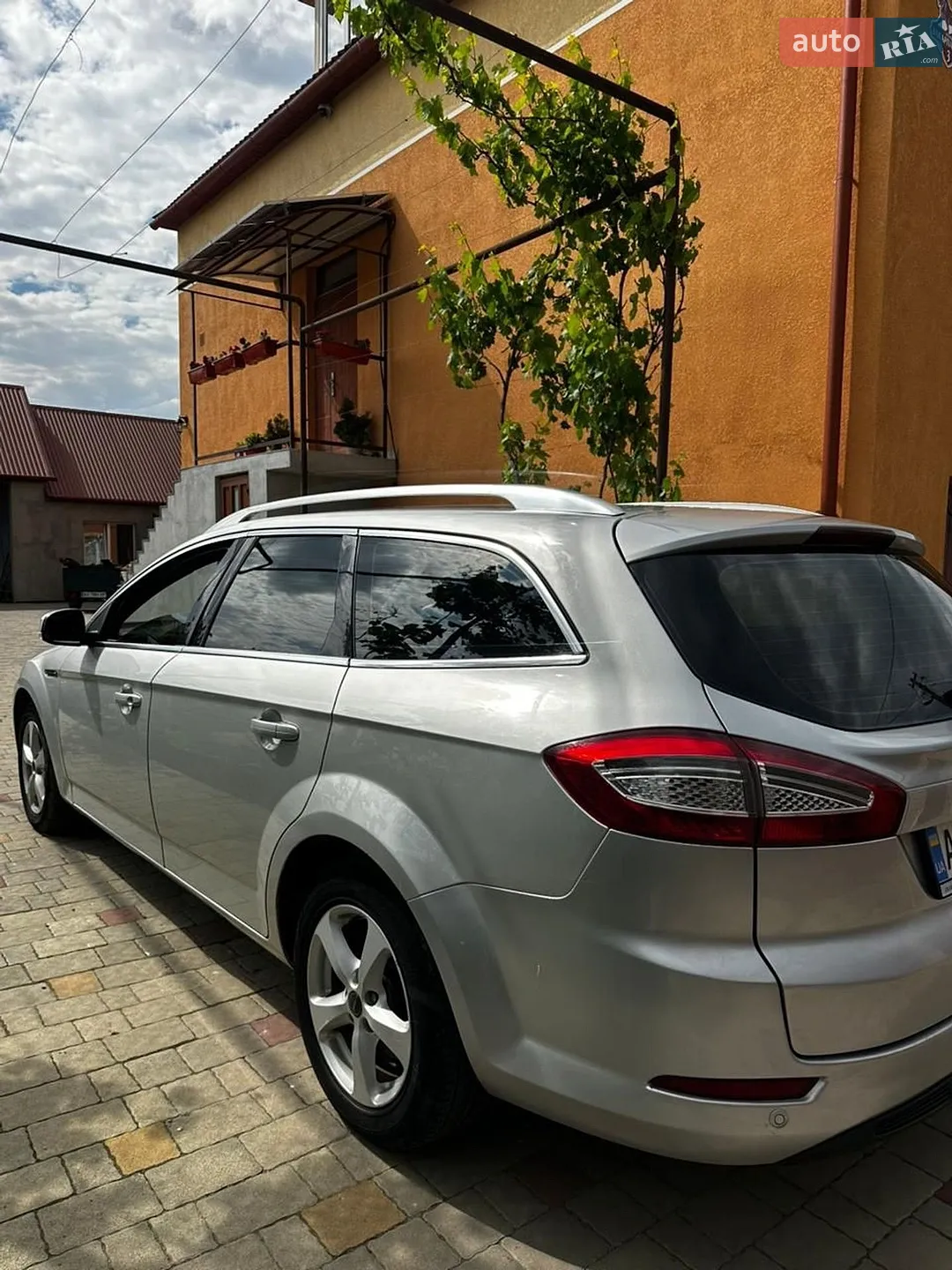 2010 Ford Mondeo - мініатюра 10