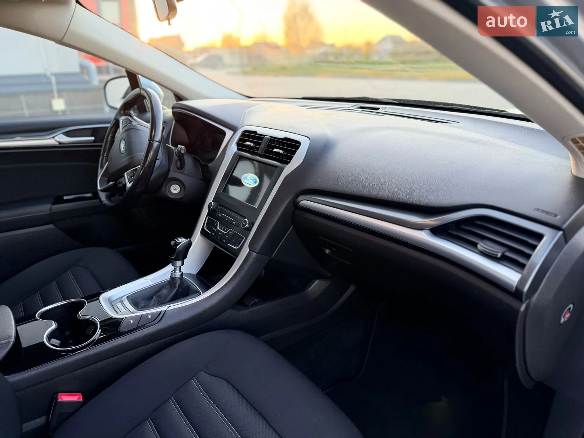 2016 Ford Mondeo - мініатюра 35