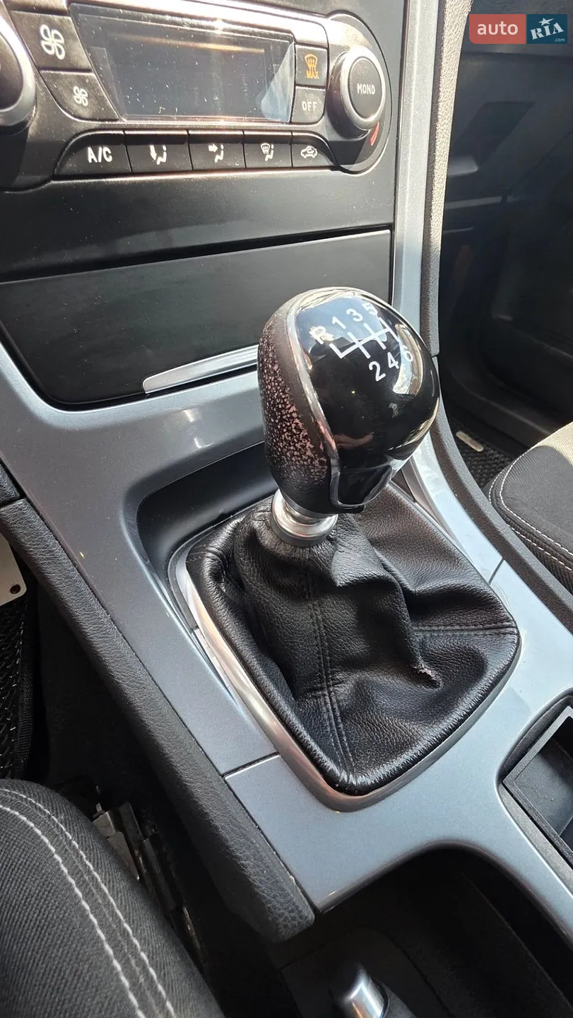 2011 Ford Mondeo - мініатюра 19