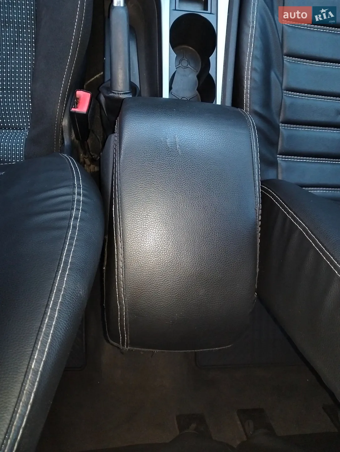 2010 Ford Mondeo - мініатюра 35