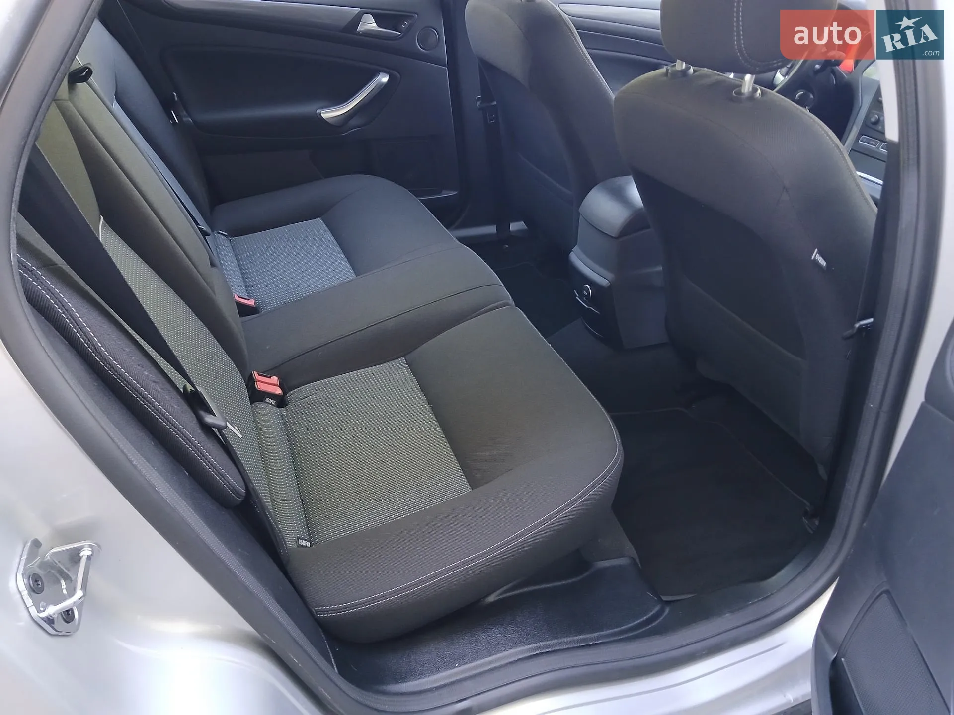 2011 Skoda Fabia - мініатюра 12