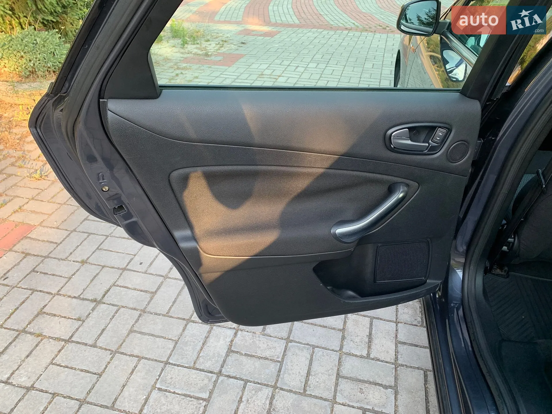 2010 Ford Mondeo - мініатюра 20