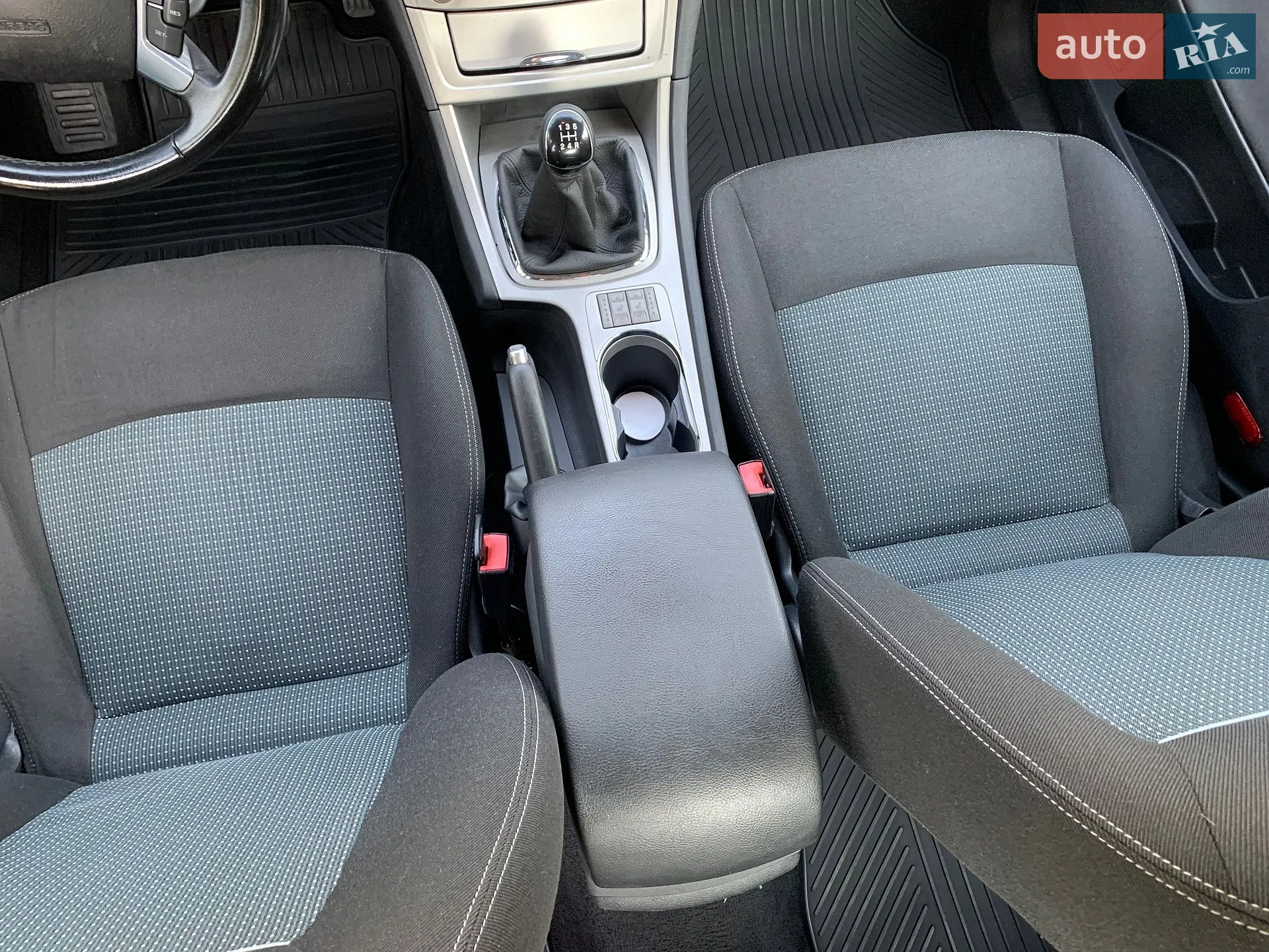 2010 Ford Mondeo - мініатюра 23