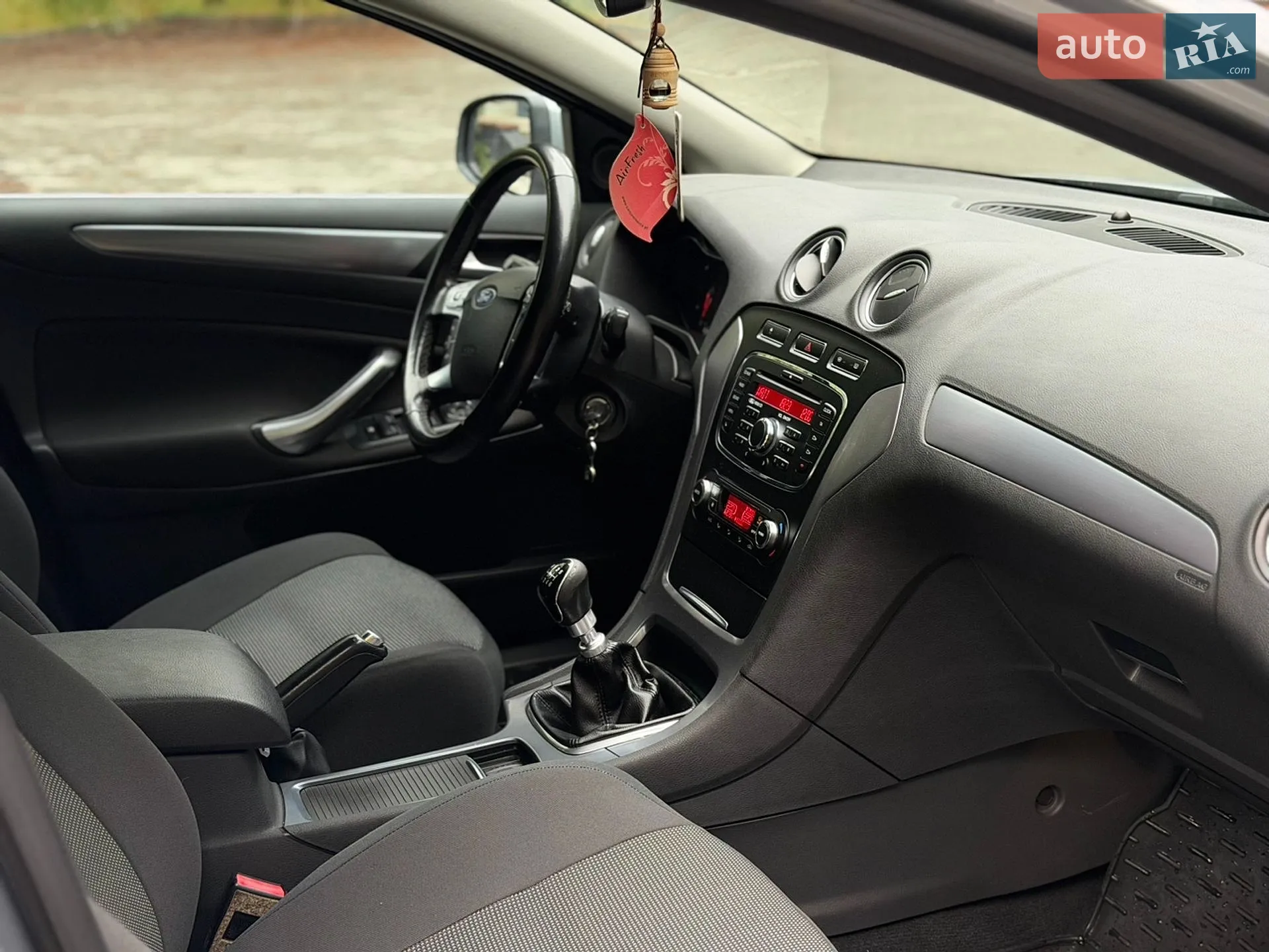 2013 Ford Mondeo - мініатюра 31