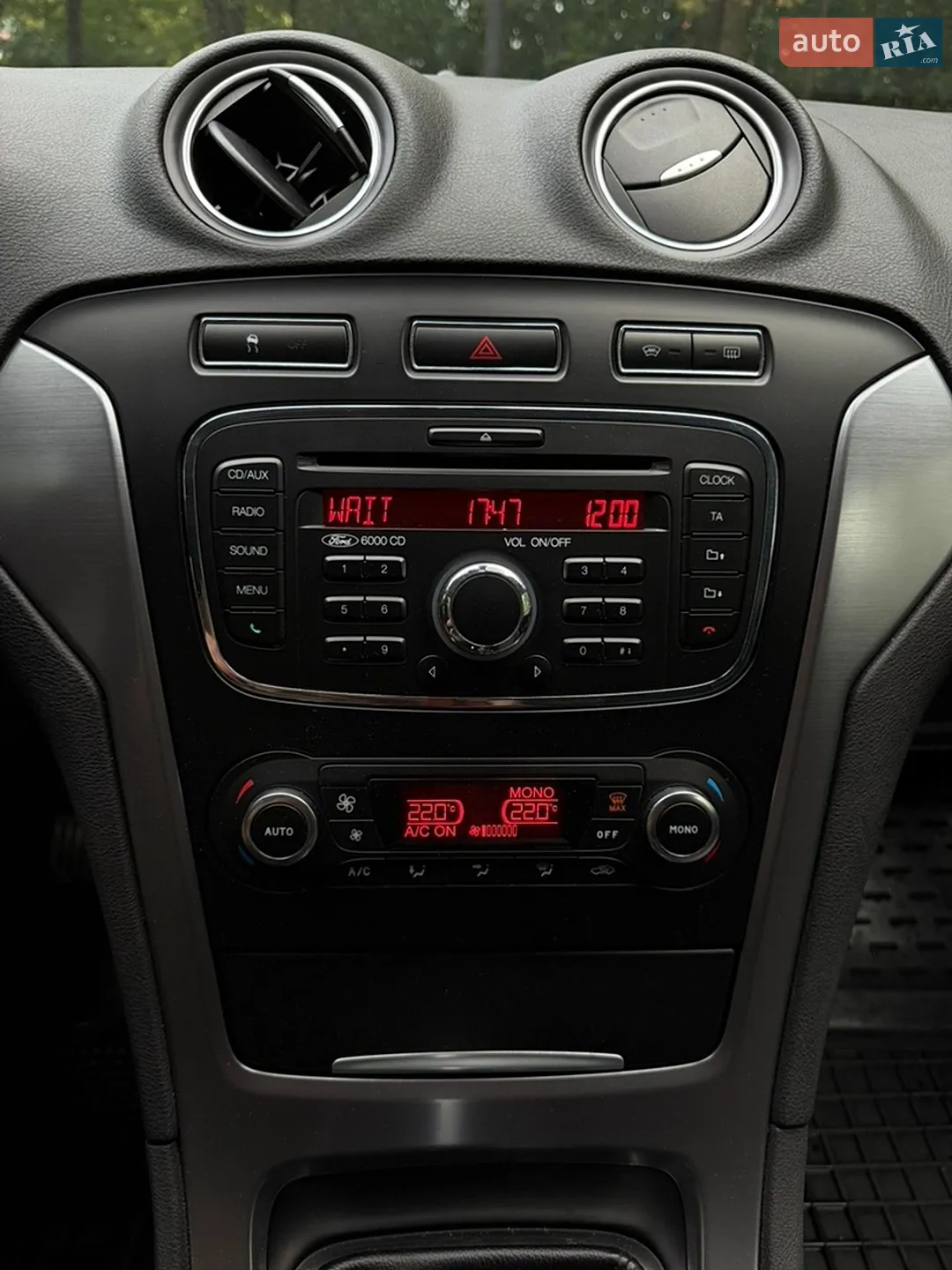 2013 Ford Mondeo - мініатюра 35