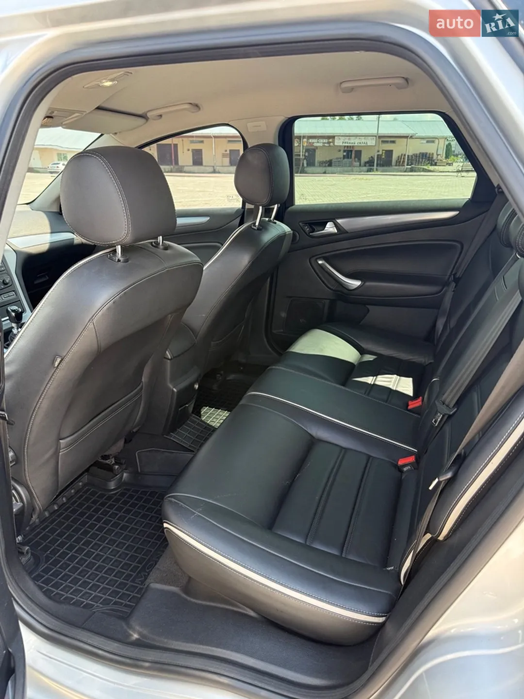 2011 Ford Mondeo - мініатюра 20