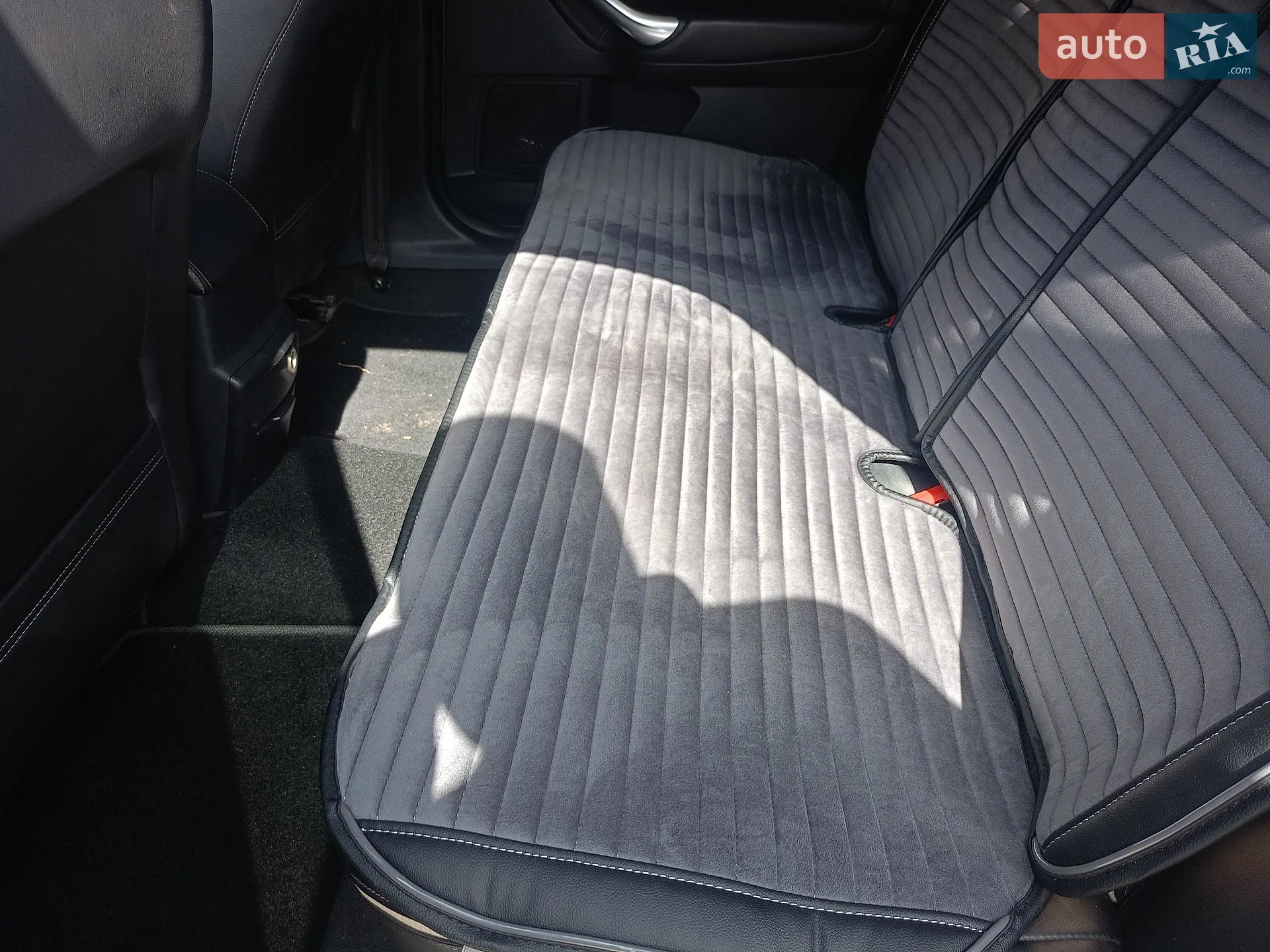 2012 Ford Mondeo - мініатюра 13