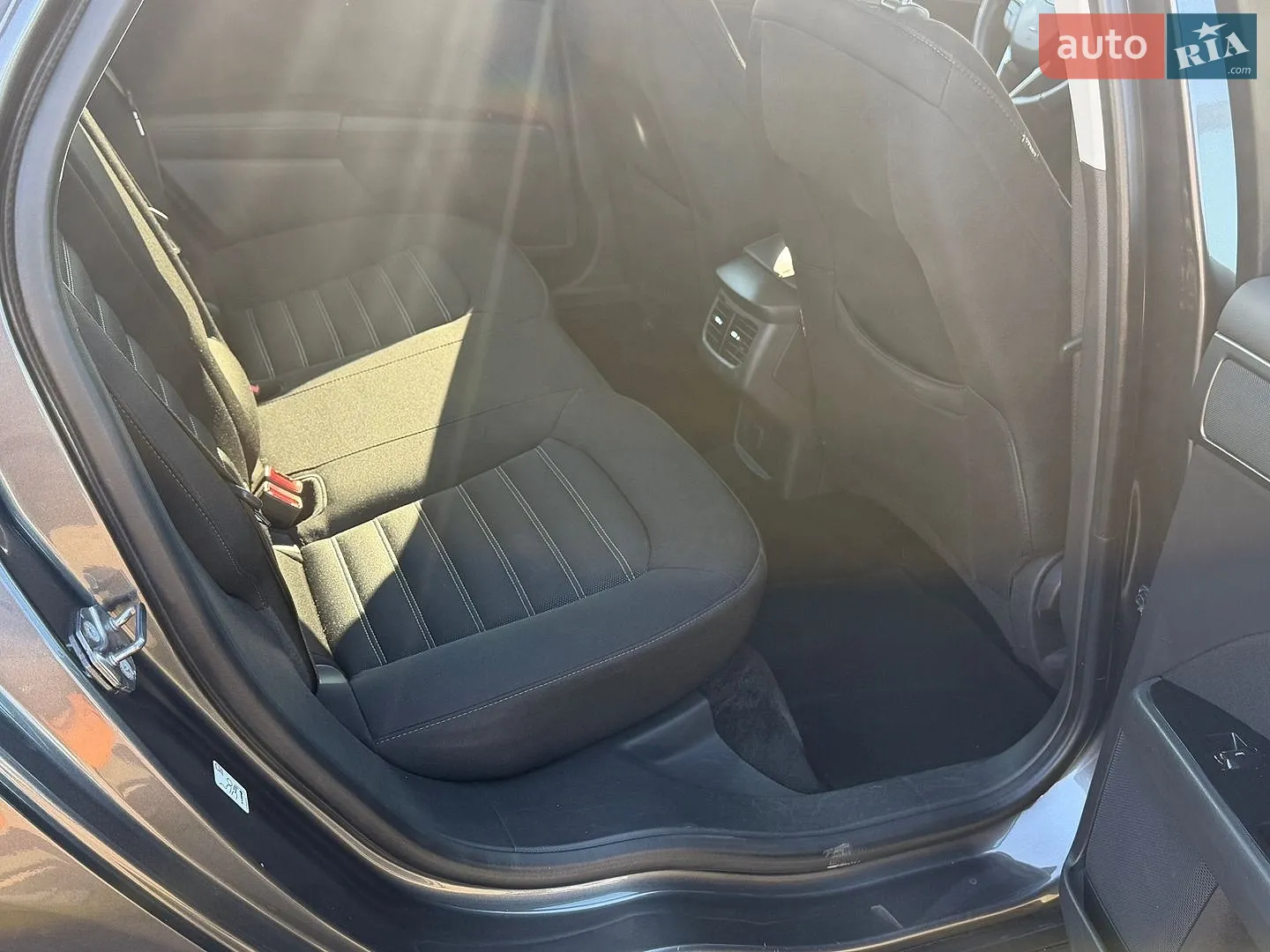2016 Ford Mondeo - мініатюра 17