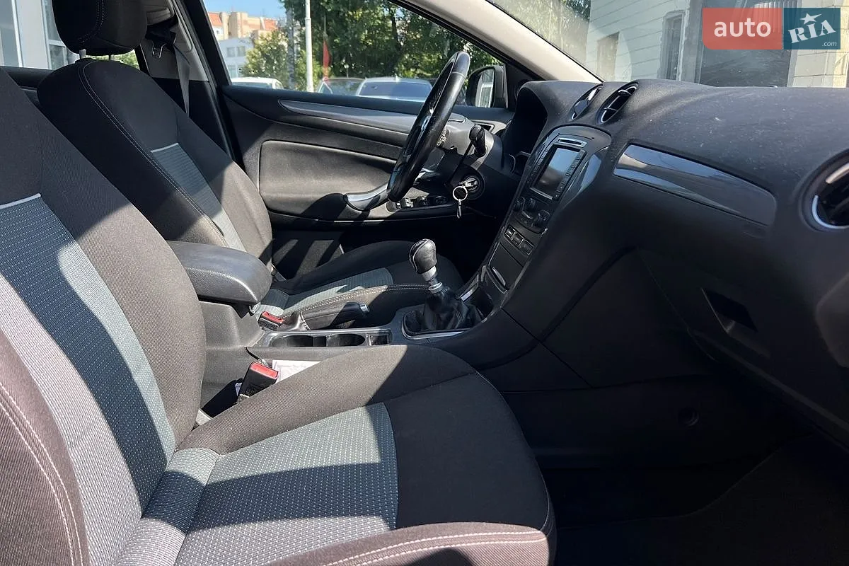2010 Ford Mondeo - мініатюра 21