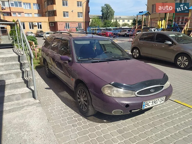 Ford Mondeo