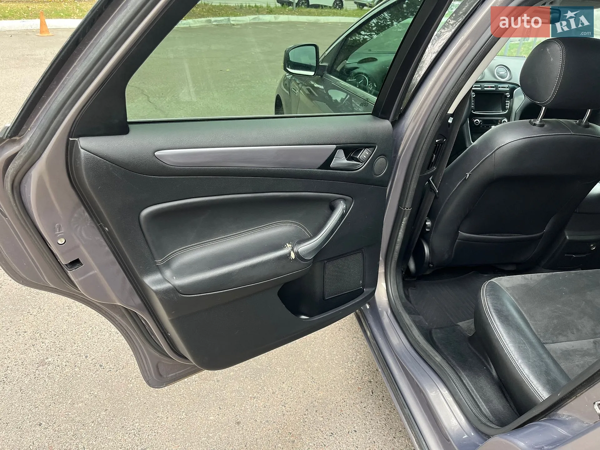 2011 Ford Mondeo - мініатюра 15