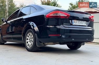 Седан Ford Mondeo 2011 в Бердичеві