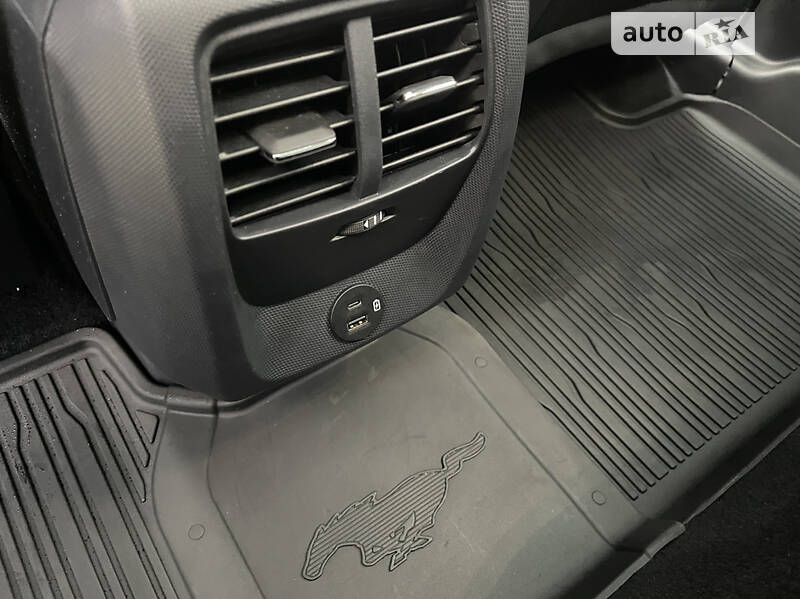 Внедорожник / Кроссовер Ford Mustang Mach-E 2021 в Ивано-Франковске