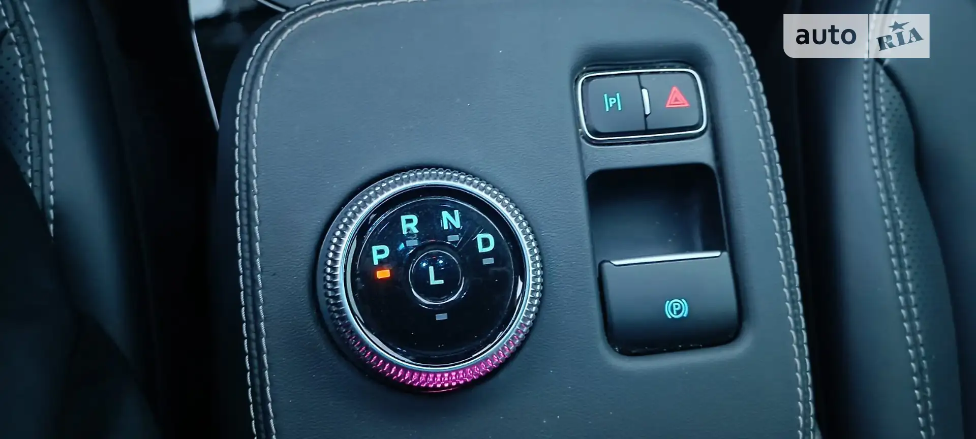 2020 Ford Mustang Mach-E - мініатюра 19