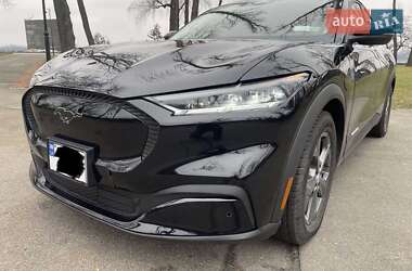 Внедорожник / Кроссовер Ford Mustang Mach-E 2021 в 