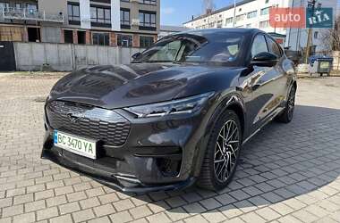 Внедорожник / Кроссовер Ford Mustang Mach-E 2022 в 