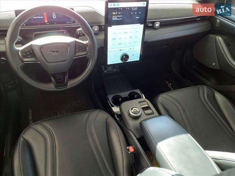 Позашляховик / Кросовер Ford Mustang Mach-E 2021 в Ужгороді