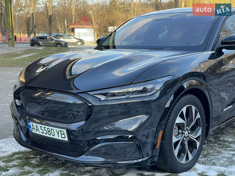 Ford Mustang Mach-E 2022