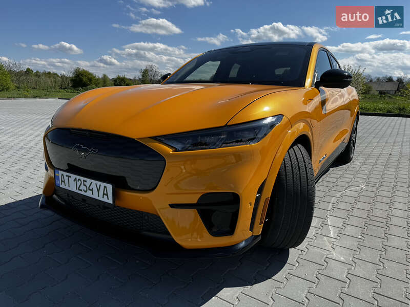 Позашляховик / Кросовер Ford Mustang Mach-E 2022 в Богородчанах