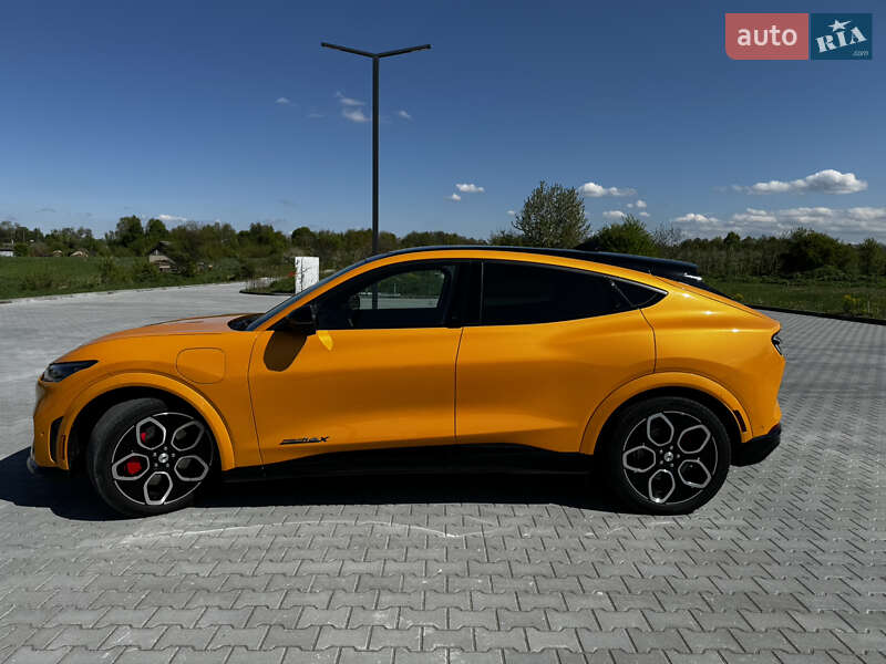 Позашляховик / Кросовер Ford Mustang Mach-E 2022 в Богородчанах