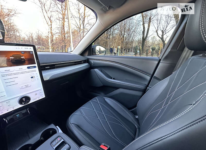 Внедорожник / Кроссовер Ford Mustang Mach-E 2022 в Днепре