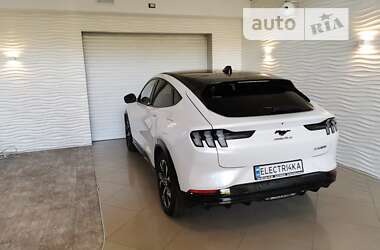 Внедорожник / Кроссовер Ford Mustang Mach-E 2023 в 