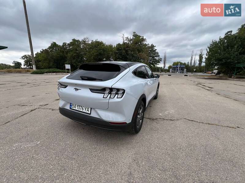 Внедорожник / Кроссовер Ford Mustang Mach-E 2023 в Киеве