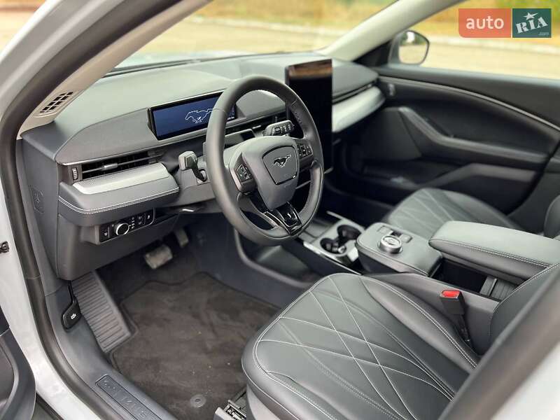 Внедорожник / Кроссовер Ford Mustang Mach-E 2023 в Киеве