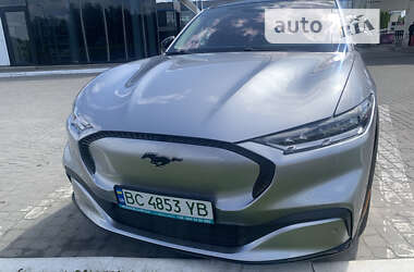 Позашляховик / Кросовер Ford Mustang Mach-E 2021 в 