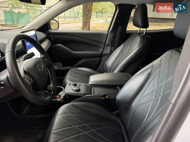 Внедорожник / Кроссовер Ford Mustang Mach-E 2022 в Днепре