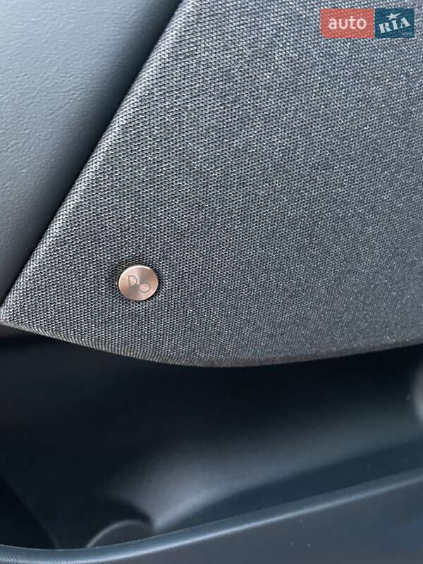 Позашляховик / Кросовер Ford Mustang Mach-E 2022 в Харкові фото 16 Позашляховик / Кросовер Ford Mustang Mach-E 2022 в Харкові