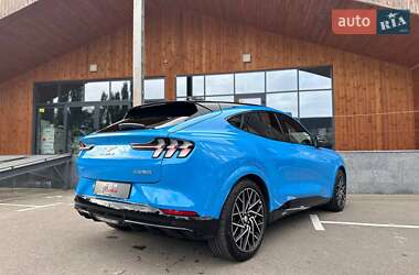 Внедорожник / Кроссовер Ford Mustang Mach-E 2022 в 