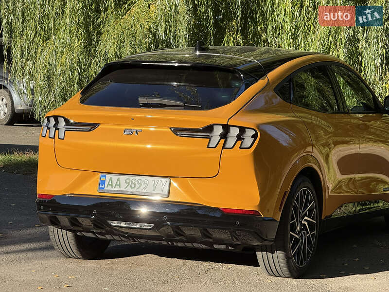 Позашляховик / Кросовер Ford Mustang Mach-E 2022 в Києві фото 5 Позашляховик / Кросовер Ford Mustang Mach-E 2022 в Києві