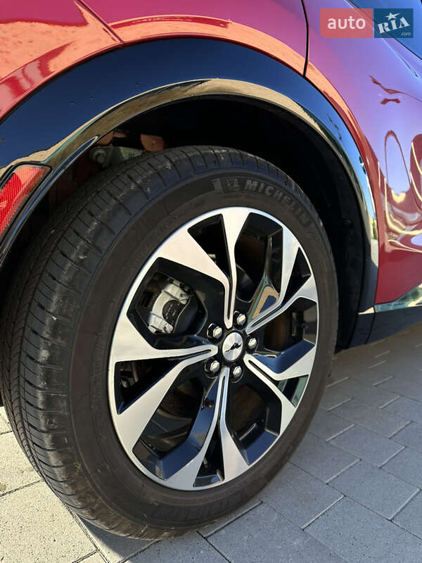 Внедорожник / Кроссовер Ford Mustang Mach-E 2022 в Хмельницком