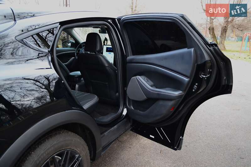 Внедорожник / Кроссовер Ford Mustang Mach-E 2022 в Днепре