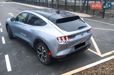 Внедорожник / Кроссовер Ford Mustang Mach-E 2022 в 