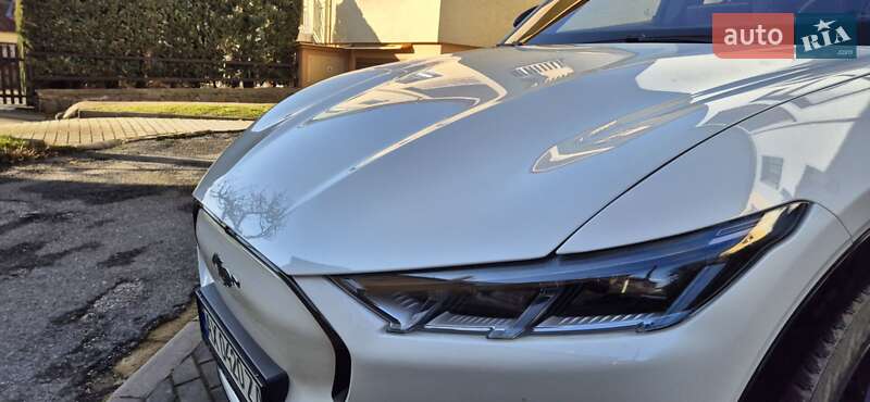 Позашляховик / Кросовер Ford Mustang Mach-E 2021 в Харкові