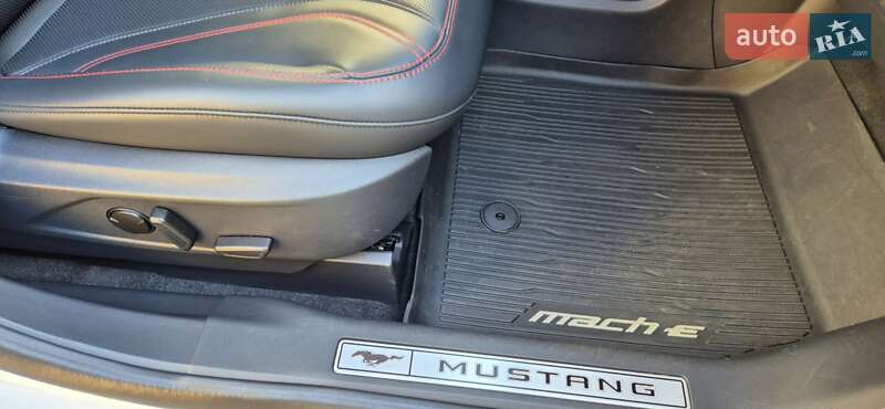 Позашляховик / Кросовер Ford Mustang Mach-E 2021 в Харкові