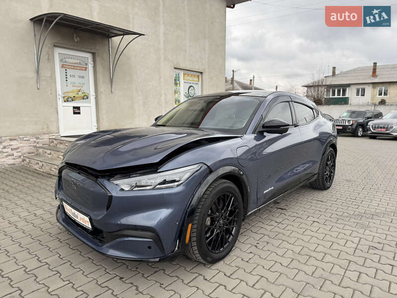 Ford Mustang Mach-E 2021