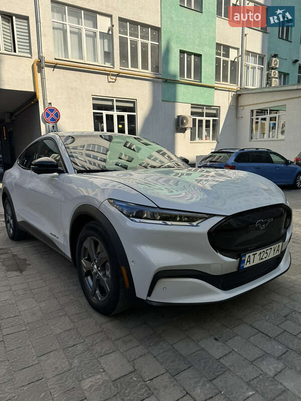 Внедорожник / Кроссовер Ford Mustang Mach-E 2022 в Львове фото 3 Внедорожник / Кроссовер Ford Mustang Mach-E 2022 в Львове