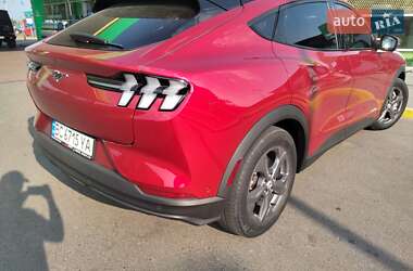 Внедорожник / Кроссовер Ford Mustang Mach-E 2021 в 