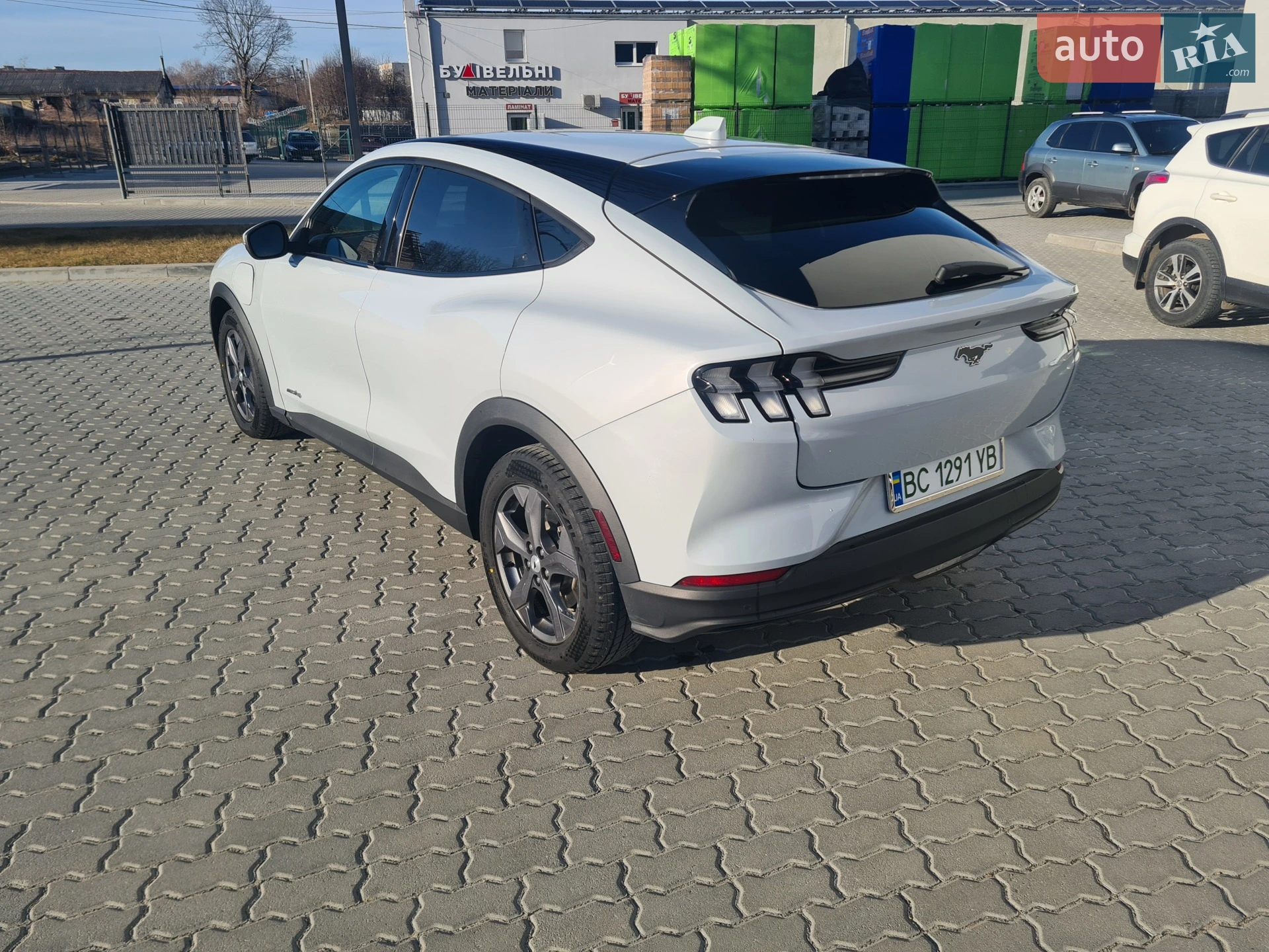 2022 Ford Mustang Mach-E - мініатюра 7