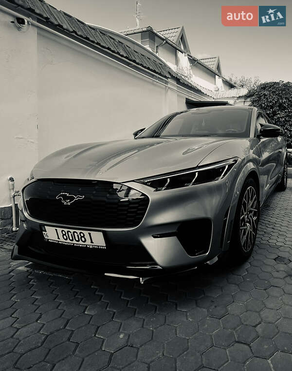 Позашляховик / Кросовер Ford Mustang Mach-E 2021 в Одесі