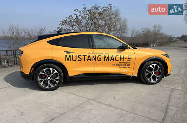 Внедорожник / Кроссовер Ford Mustang Mach-E 2023 в 