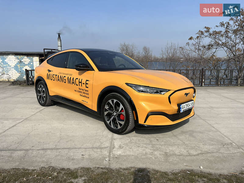 Позашляховик / Кросовер Ford Mustang Mach-E 2023 в Дніпрі