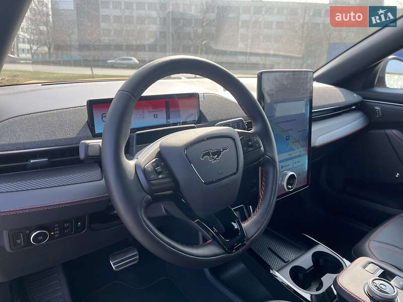 Позашляховик / Кросовер Ford Mustang Mach-E 2023 в Дніпрі