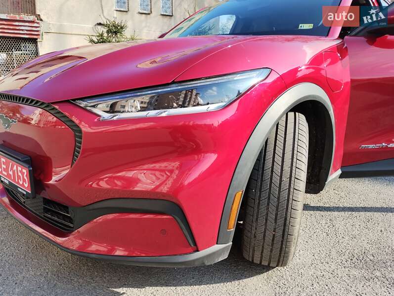Позашляховик / Кросовер Ford Mustang Mach-E 2021 в Тернополі