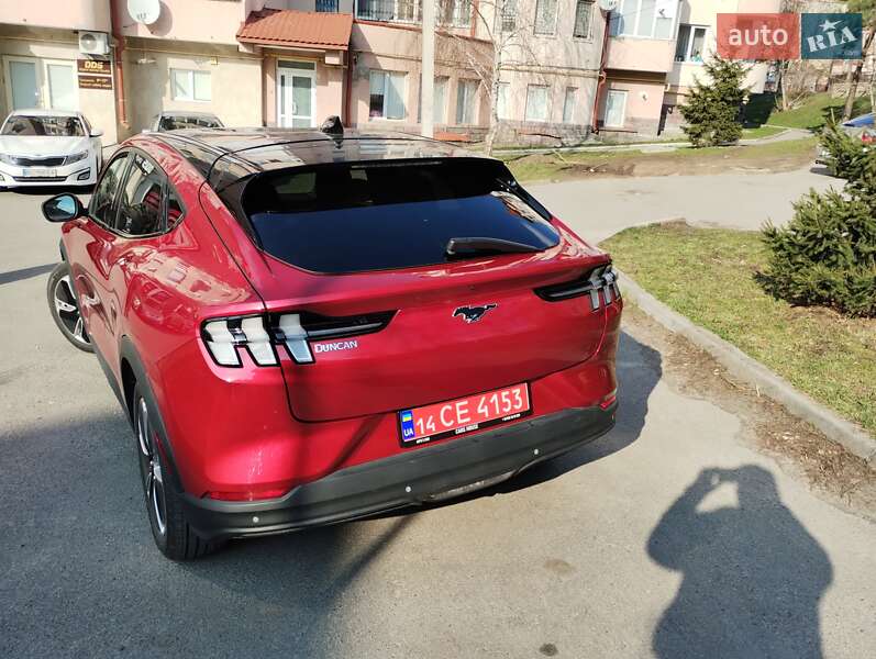 Позашляховик / Кросовер Ford Mustang Mach-E 2021 в Тернополі