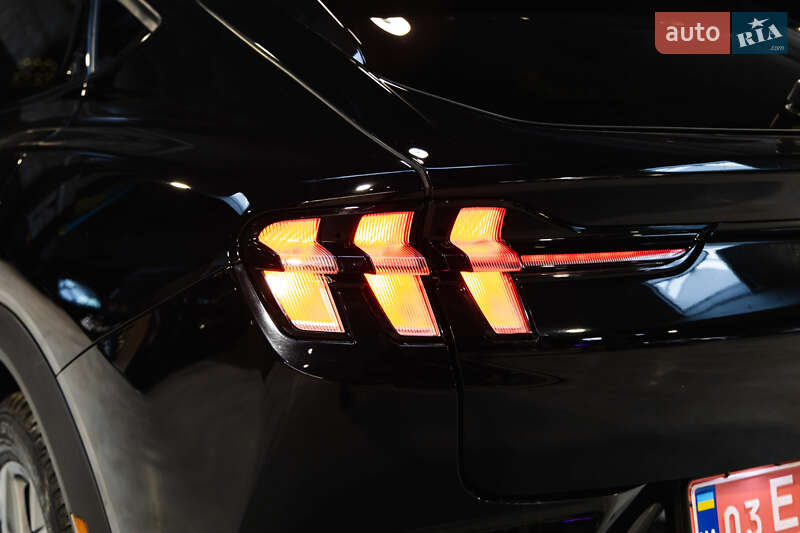 Внедорожник / Кроссовер Ford Mustang Mach-E 2021 в Луцке