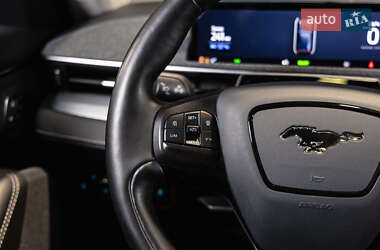 Внедорожник / Кроссовер Ford Mustang Mach-E 2021 в 
